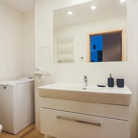 Apartamento - Wyspianskiego 720