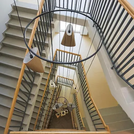 - Wyspianskiego 720 Apartman *